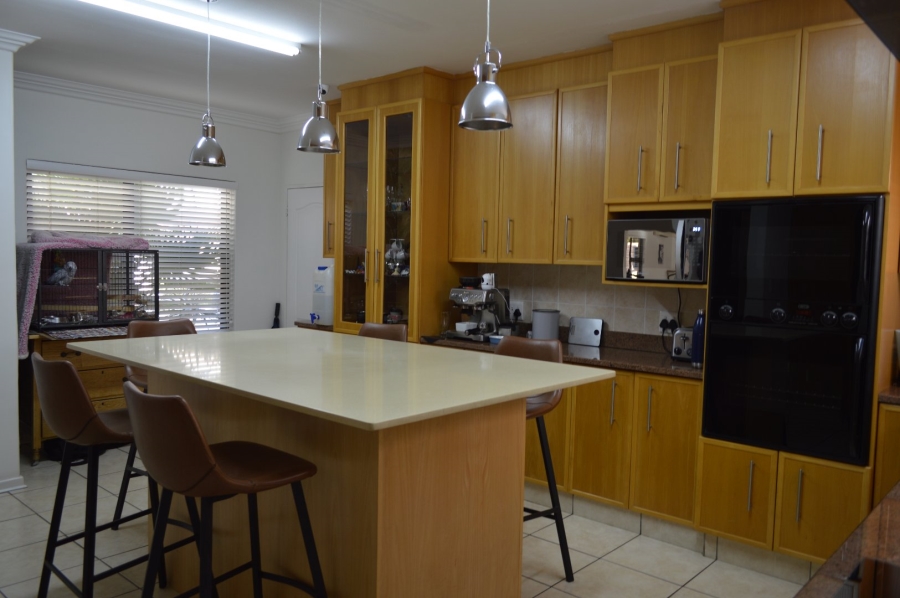 3 Bedroom Property for Sale in Wilkoppies North West